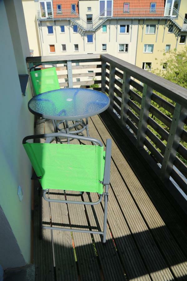 Ferienwohnung Brandenburger Strasse Potsdam Bagian luar foto