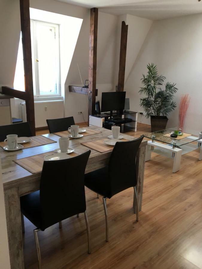 Ferienwohnung Brandenburger Strasse Potsdam Bagian luar foto